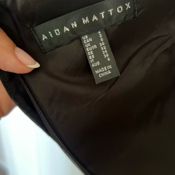 Aidan Mattox Off The Shoulder Jacquard Midi Dress - Picture 10 of 11